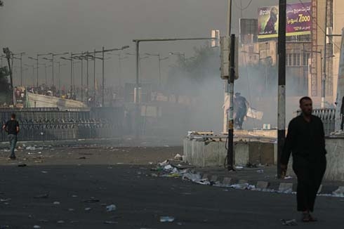 Iraq curfews, shootings as 19 die in anti-government rallies