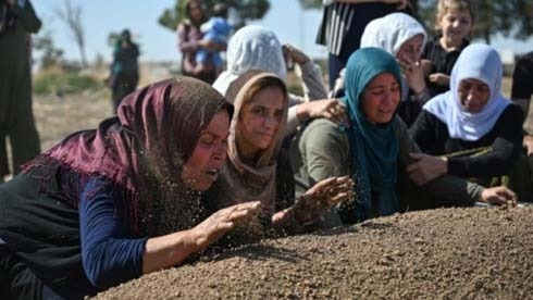 On Turkish frontline, fear of criticising operation