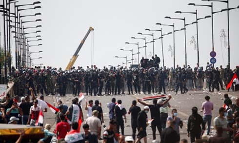 Twenty-three killed as fresh protests engulf Iraq