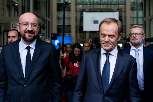 EU's Tusk and Juncker pass baton to new leadership in Brussels