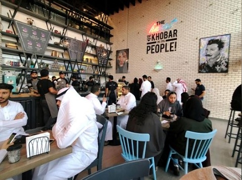 Saudi Arabia ends gender-segregated entrances for restaurants