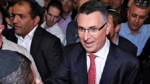 Israel's Benjamin Netanyahu in party leadership challenge