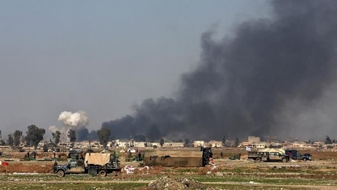 Tuz Khurmatu: Bomb Blast Wounds Iraqi Military Personnel