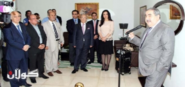 Zebari opens first system for issuing passports in Iraq’s Consulate in Dubai