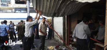 Syria crisis: Damascus hit by double 'suicide bombing'