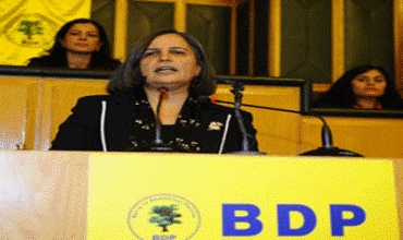 Kişanak rexne li partiyên opozisyonê girt