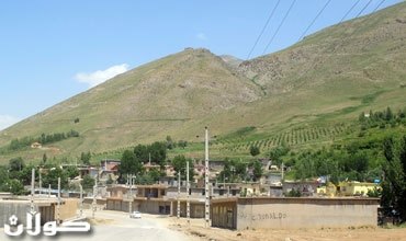 حاجی ئۆمەران..  پێویستی بەبنكەیەكی تەندروستی باش و پزیشكی ئافرەت هەیە