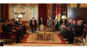 Serokê Herêma Kurdistanê pêşwaziya Parêzgerê Hakkarî û şanda li gel kir