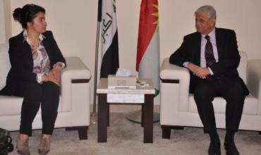 Wezîrê Xwandina Bilind û Nûnera H.H.Kurdistanê li Firansa civîyan