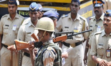 Li Hindistanê pevçûn: 28 kes mirin