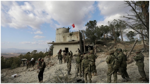 Tirkiyê girûpeke tundrew ji Efrînê derdixe