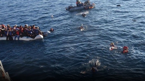 Belema 35 koçberên Kurd li Îzmîrê binav bûye