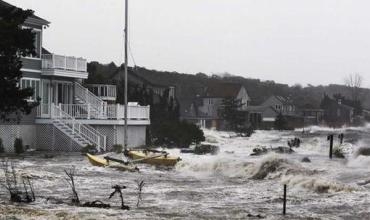 Li 10 eyaletên Amerîka ji ber bahoza Sandy 105 kes mirin