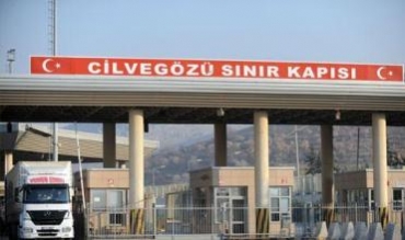 Tirkiyê hemû sînorên ligel Sûriyê digre