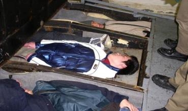 Di nav şebekeyê de 5 Kurd jî hebûn