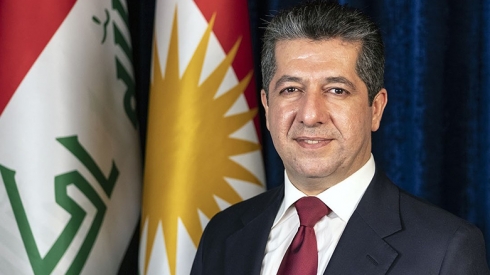 Mesrûr Barzanî xwendekarên yekem ên Kurdistanê pîroz kir