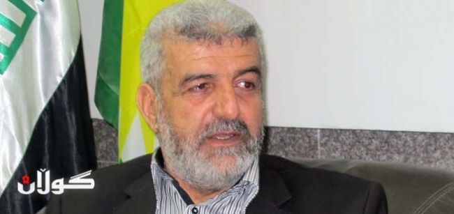 كامیل شێخ عەلی وەزیری ئەوقاف و كاروباری ئاینی بۆ ( گوڵان):هەر مامۆستایەكی ئاینی مینبەری مزگەوت بۆ بۆچوونێكی دیاری كراو بچووك بكاتەوەسەرپێچییەو لێپێچینەوەی لەگەڵ دەكرێت