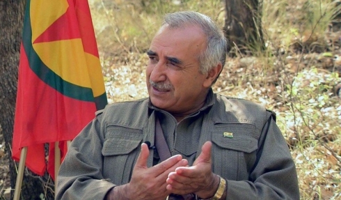 Karayilan: Tirkiye dixwaze têkçûna xwe ya li Efrînê bi gefên li dijî Minbic veşêre