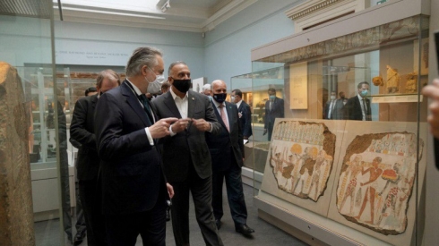 Brîtanya 5 hezar parçe asewar vedigerîne Îraqê