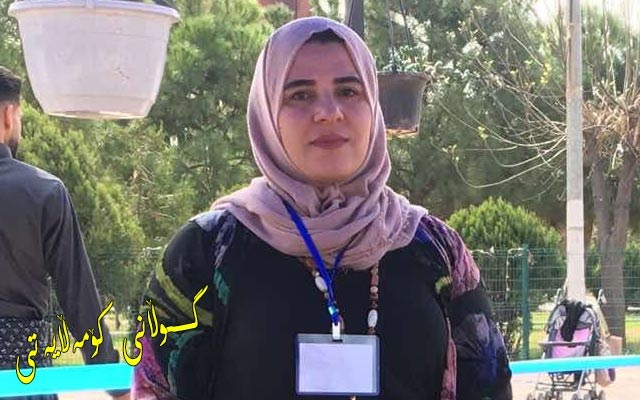 نیشتمان رەمەزان:  بە شانازییەوە كار دەكەم و ماندووبوونی دایكم بەرز دەنرخێنم