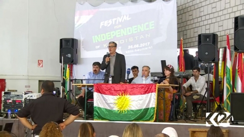 Li derveyî welat çalakiyên ji bo referandûmê berfereh dibin