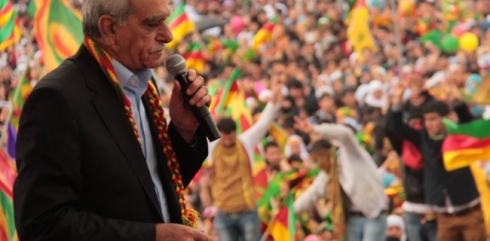 Ehmed Turk: Em nûneratiya gelekî dikin