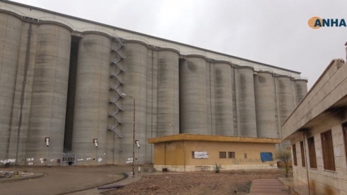 Artêşa Tirk û çeteyên wê malên li gundê Şergirak hildiweşînin