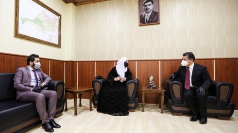 Serokwezîr: Erkê me yê herî li pêş xizmet kirina kesûkarên şehîdane