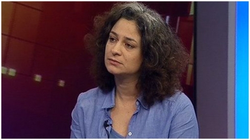 Ektera Sûrî ya dijber Mey Skaf koça dawiyê kir