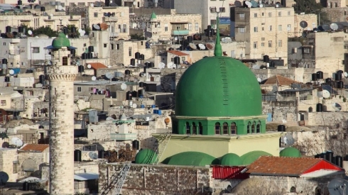 Mizgeftên Filestînê: Bila welatî li malê nimêjê bikin