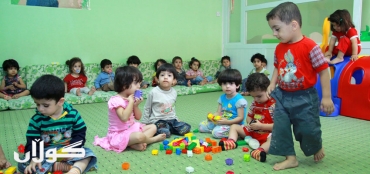 نەبوونی دایەنگەی پێویست بۆ منداڵان  ئافرەتی فەرمانبەر ماندوو دەكات