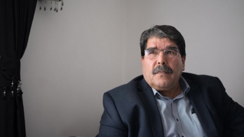 Salih Muslim: Serok Barzanî dikare yekîtiya Kurdan ava bike