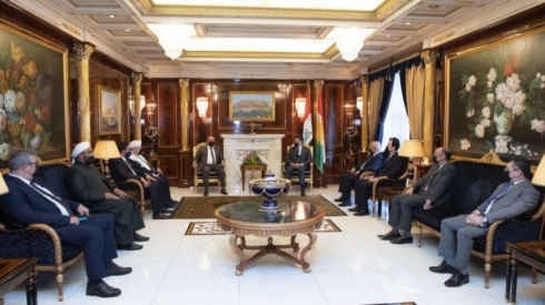 Serokê herêmê li gel şandeke dîwana weqfa sune civiya