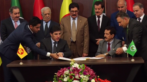 PDK û YNKê rêkeftina pêkanîna hikûmeta Kurdistanê îmze kirin