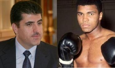 Mihemed Elî Clay lepikê xwe wekî diyarî dide Nêçîrvan Barzanî