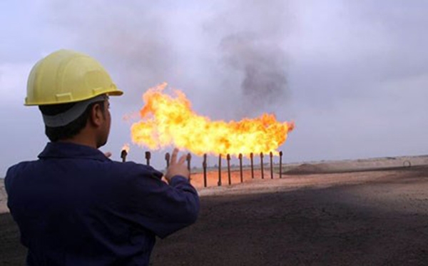 عێراق بەنیازە نەوتی کەرکووک هەناردەی ئێران بکات