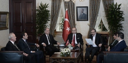 Ocalan daxwaza kongreyê çekdanînê ji PKK dike