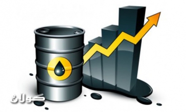 Oil price tops $100 on global security concerns