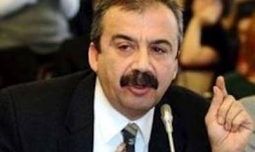 Onder: Divê zimanê kurdî di yasayê de bê bicihkirin