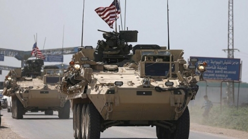 Amerîka 60 otombîlên serbazî derbasî rojavayê Kurdistanê kirin