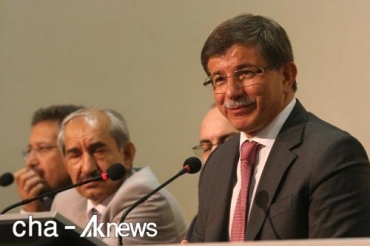 Wezîrê derve yê Tirkiyê dîsa gef li Kurdistana Rojav xwar