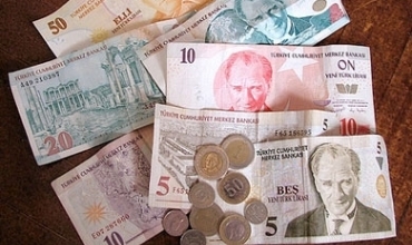 Li Tirkiyê hinek hene li cinetê zeviyan difroşin