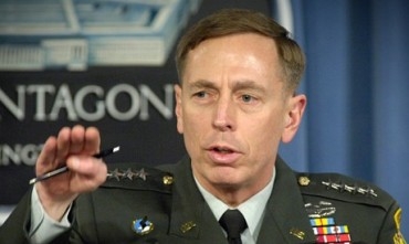 Serokê CIA dev ji karê xwe berda