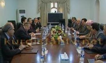 Bi amadebûna Barzanî û Talebanî herdû mekteba siyasiya PDK û YNK civiyan