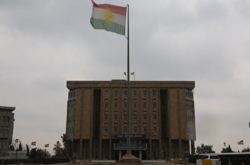 Encûmena Dadwerî jivanê rûniştina parlementoy diyar kir