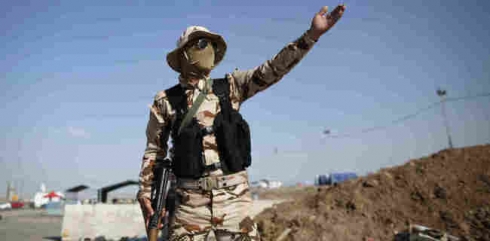 Pêşmerge rêgiriyê li çekdarên Heşda Şeibî dikin