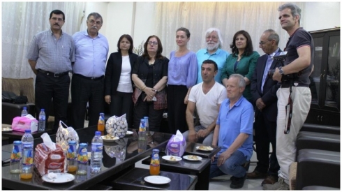 Şandeke Almanî serdana Rojavayê Kurdistanê dike