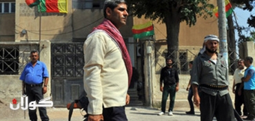 US Pushes Syrian Kurds to Join Rebellion