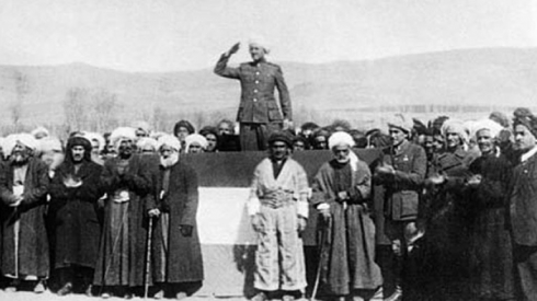 Qazî Mihemed bo gelê Kurd: Dijminatiya hev nekin