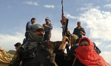 Sûriyê: Bajarê Reqayê kete destê çekdarên opozisyonê